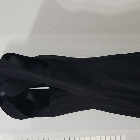 SZ 10 Cache Black Sleeveless Cut-Out Tailored Stretchy Dress - Picture 10 of 16